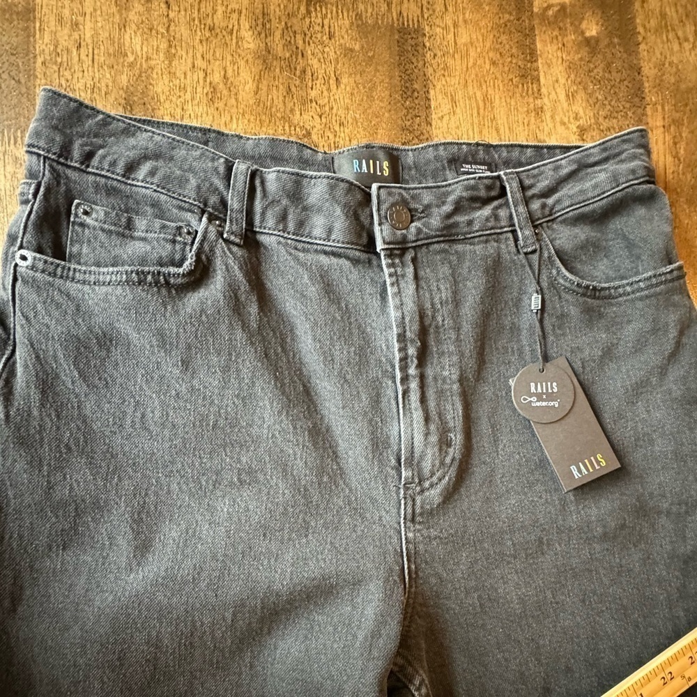 Rails The Sunset High Rise Slim Flare Black Jeans Size 32 - Picture 6 of 14